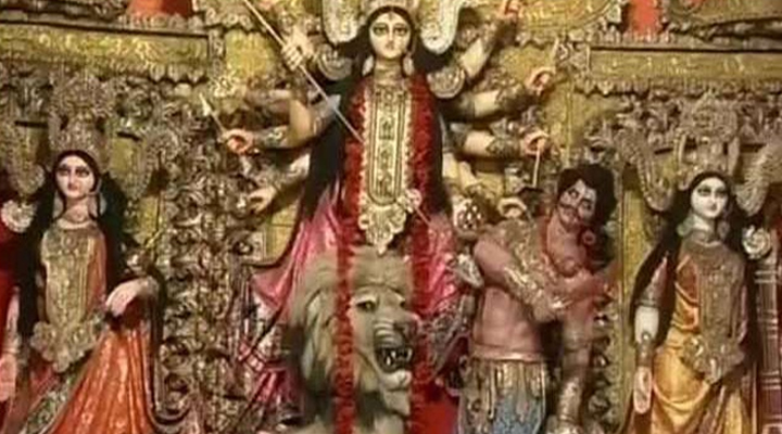 దుర్గమ్మ దర్శనానికి ఏర్పాట్లు దుర్గమ్మ దర్శనానికి ఏర్పాట్లు- news10.app