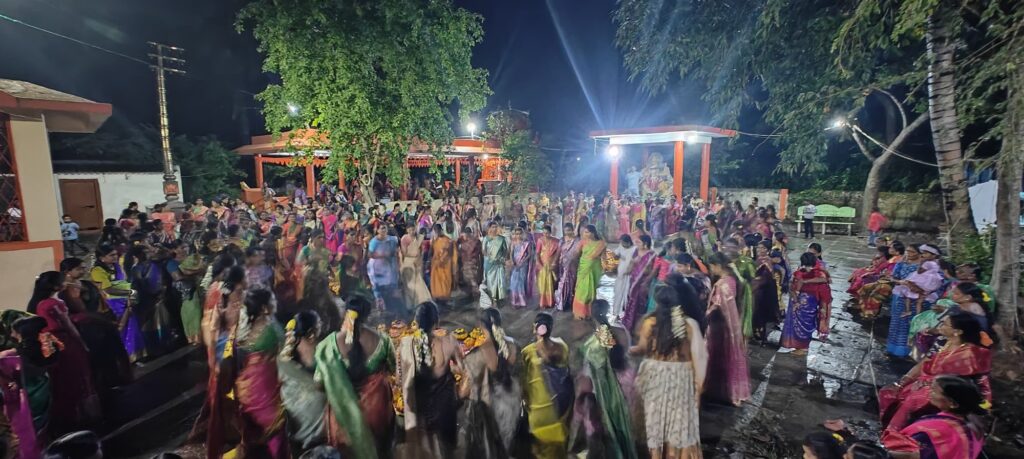 ఘనంగా మొదలయిన బతుకమ్మ ఘనంగా మొదలయిన బతుకమ్మ- news10.app