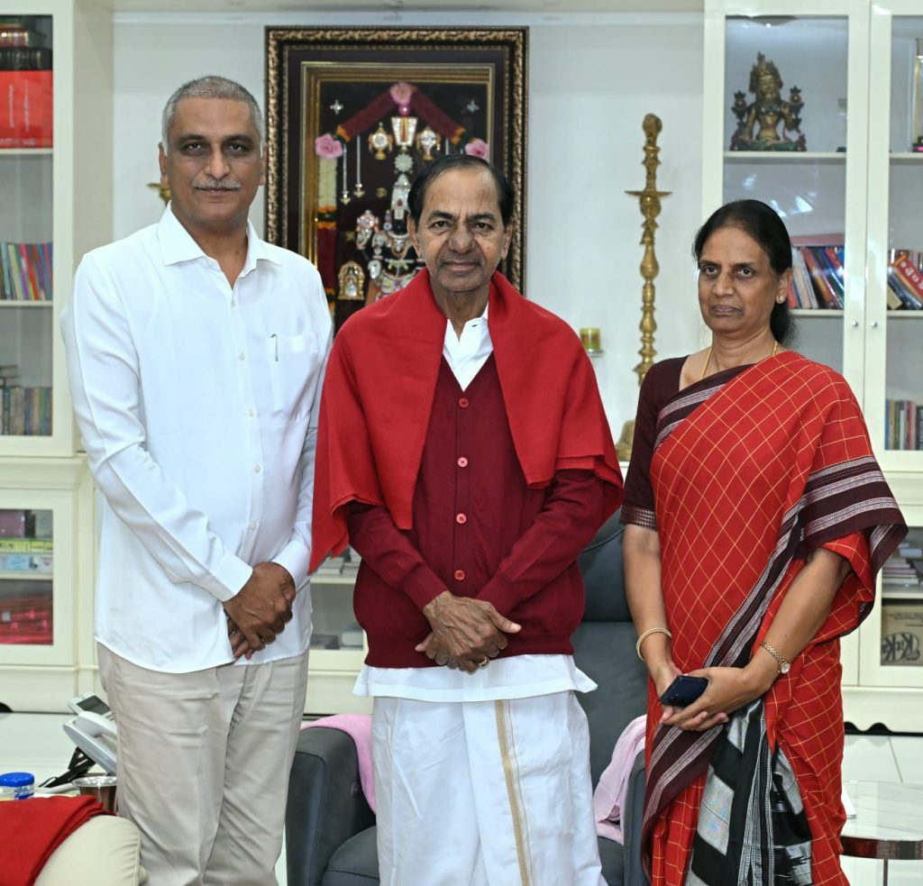 కేసీఆర్ ను కలిసిన హరీష్ రావు కేసీఆర్ ను కలిసిన హరీష్ రావు- news10.app