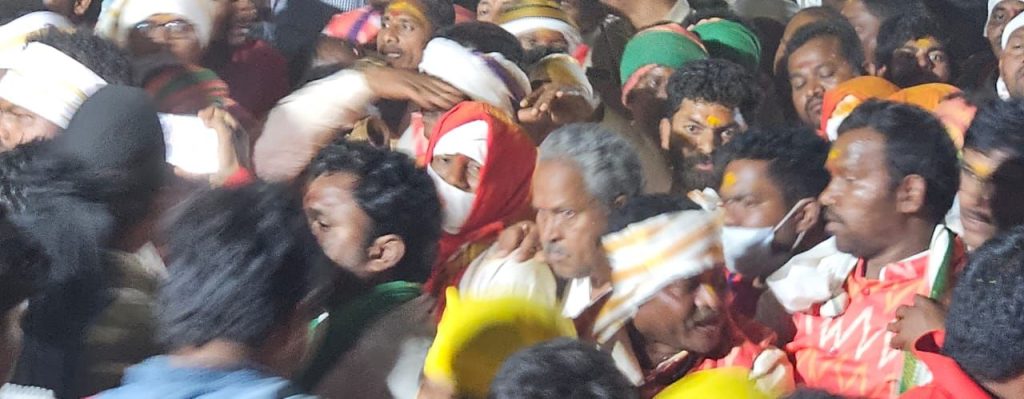 సమ్మక్క తల్లి వచ్చిందిలా.. సమ్మక్క తల్లి వచ్చిందిలా..- news10.app