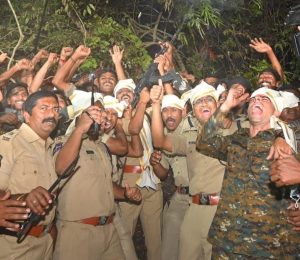 సమ్మక్క తల్లి వచ్చిందిలా.. సమ్మక్క తల్లి వచ్చిందిలా..- news10.app