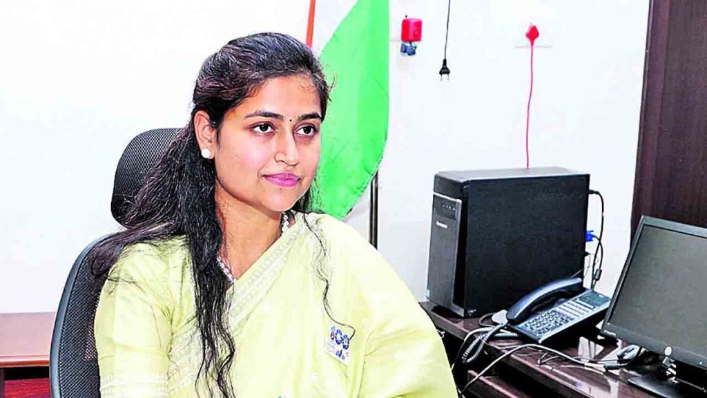 హన్మకొండ కలెక్టర్ బదిలీ హన్మకొండ కలెక్టర్ బదిలీ- news10.app