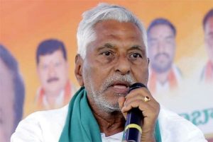 ఎంతమందిని తొక్కుతవయ్య నువ్వు రేవంత్ రెడ్డి...?(వీడియో ) ఎంతమందిని తొక్కుతవయ్య నువ్వు రేవంత్ రెడ్డి...?(వీడియో )- news10.app